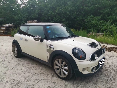 12年宝马MINI