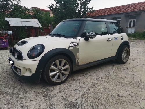 12年宝马MINI