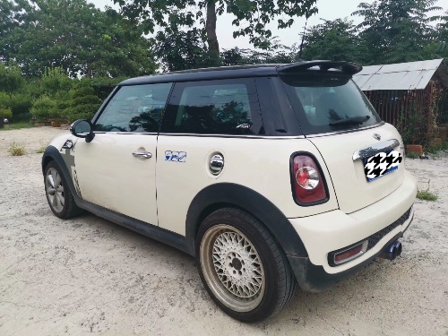 12年宝马MINI