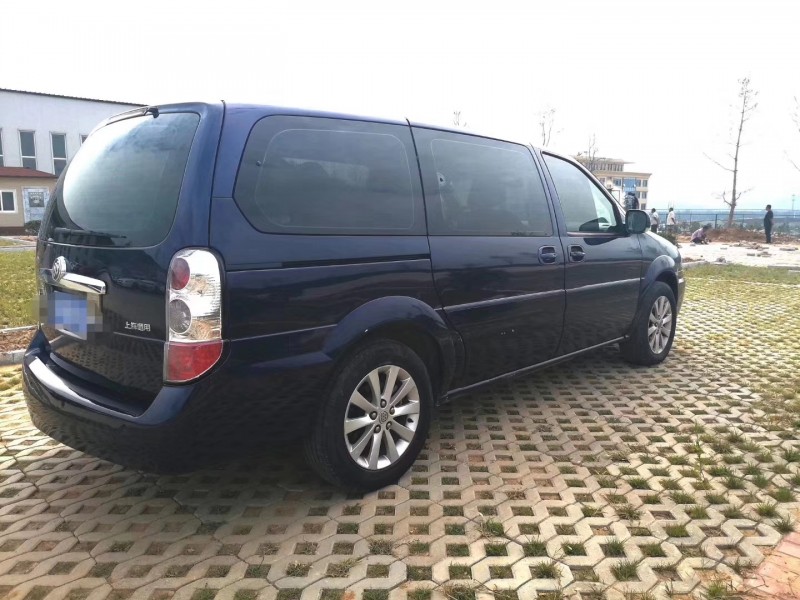 11年别克别克GL8