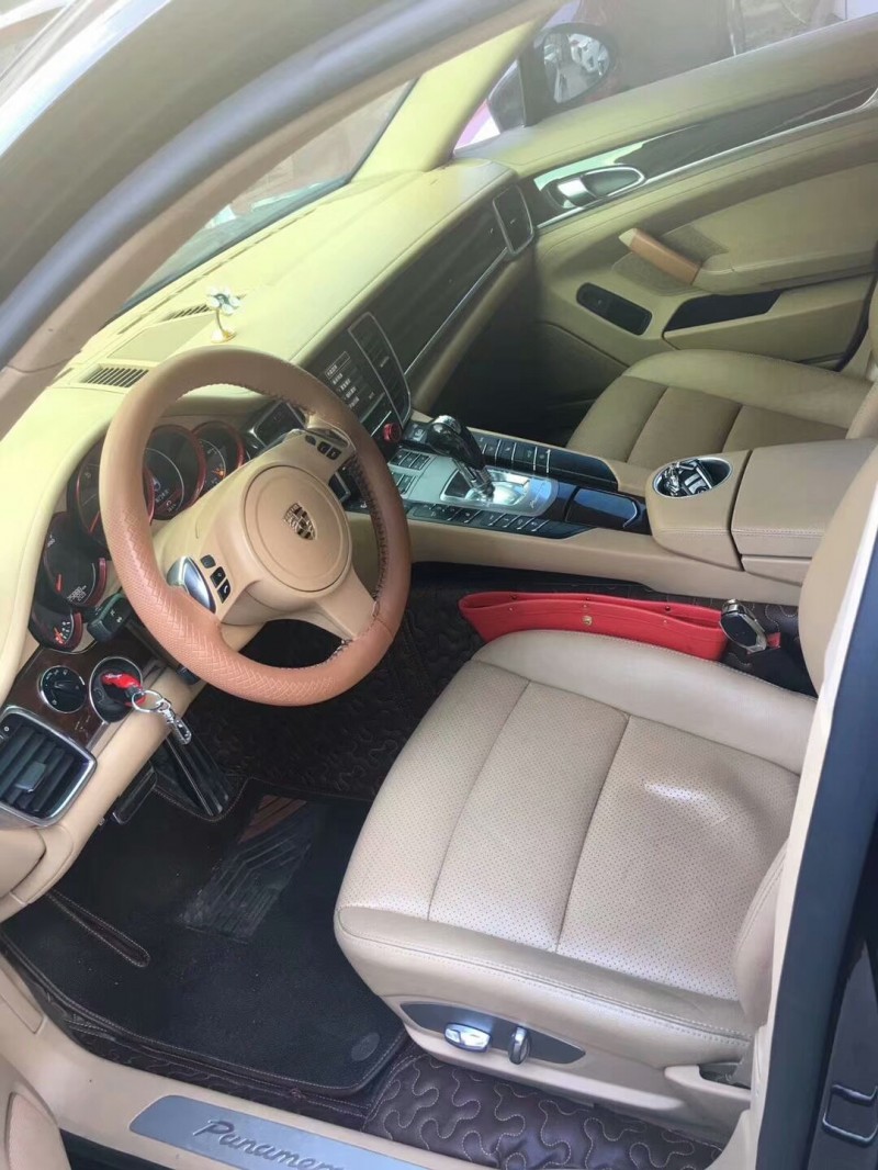 11年保时捷帕拉梅拉