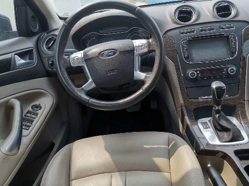 13年福特蒙迪欧-致胜