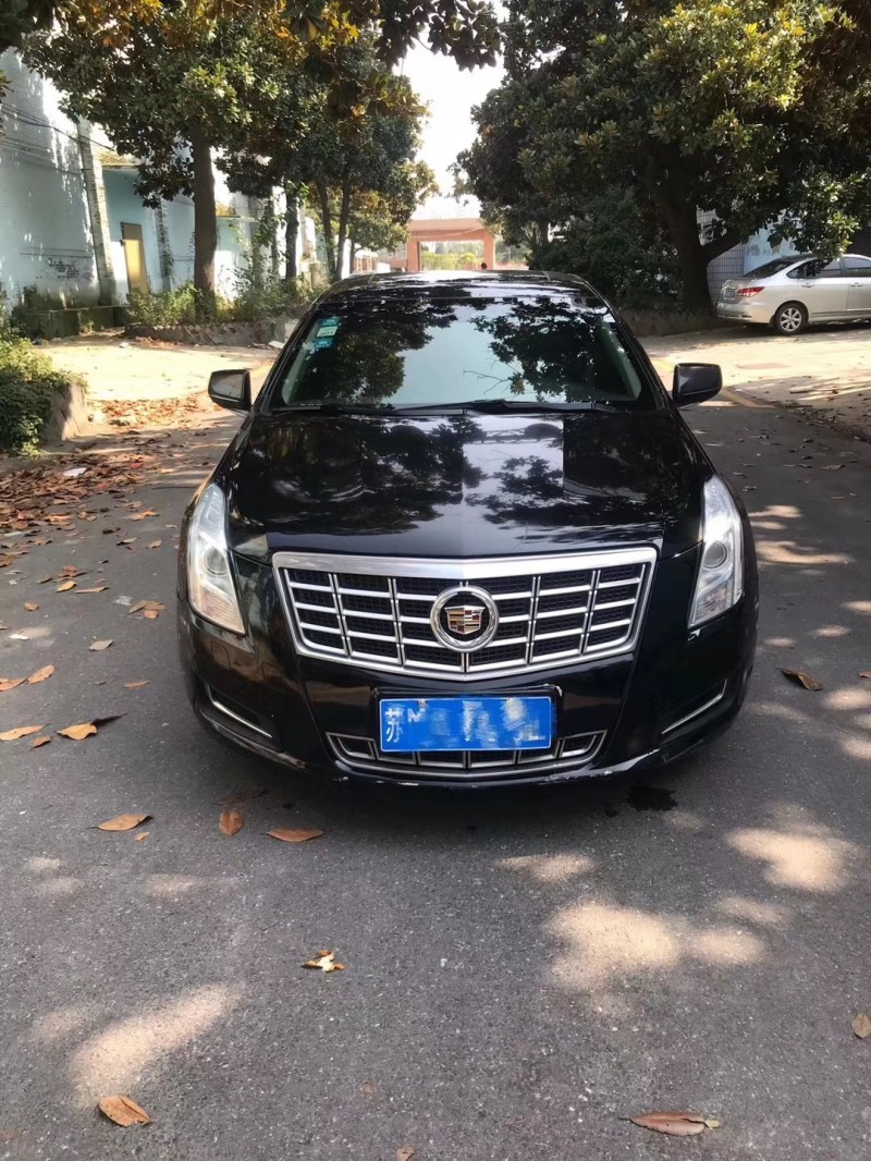 15年凯迪拉克XTS