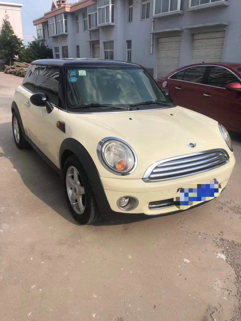09年宝马MINI