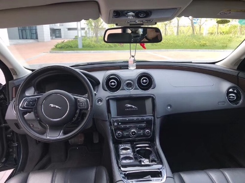 17年捷豹XJ