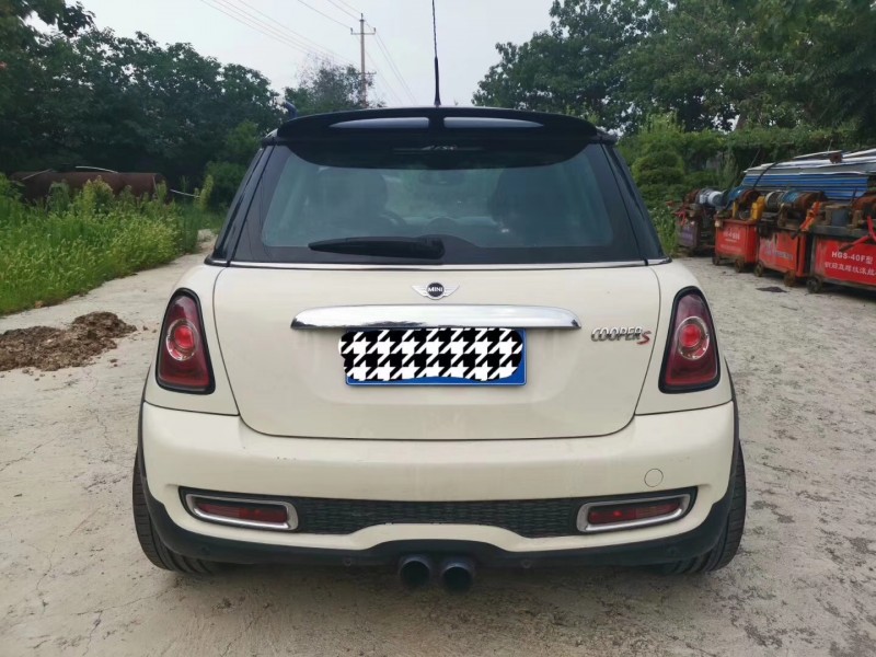 12年宝马MINI