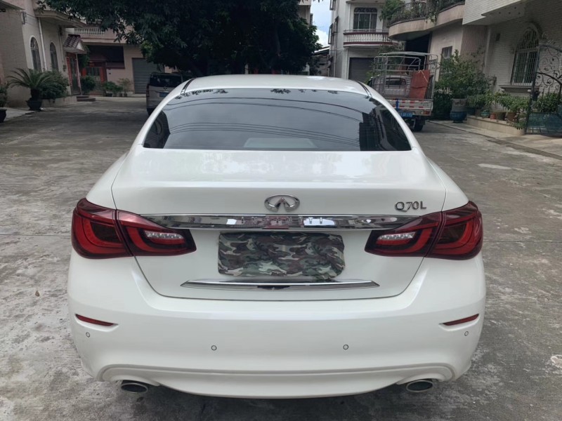 18年英菲尼迪Q70