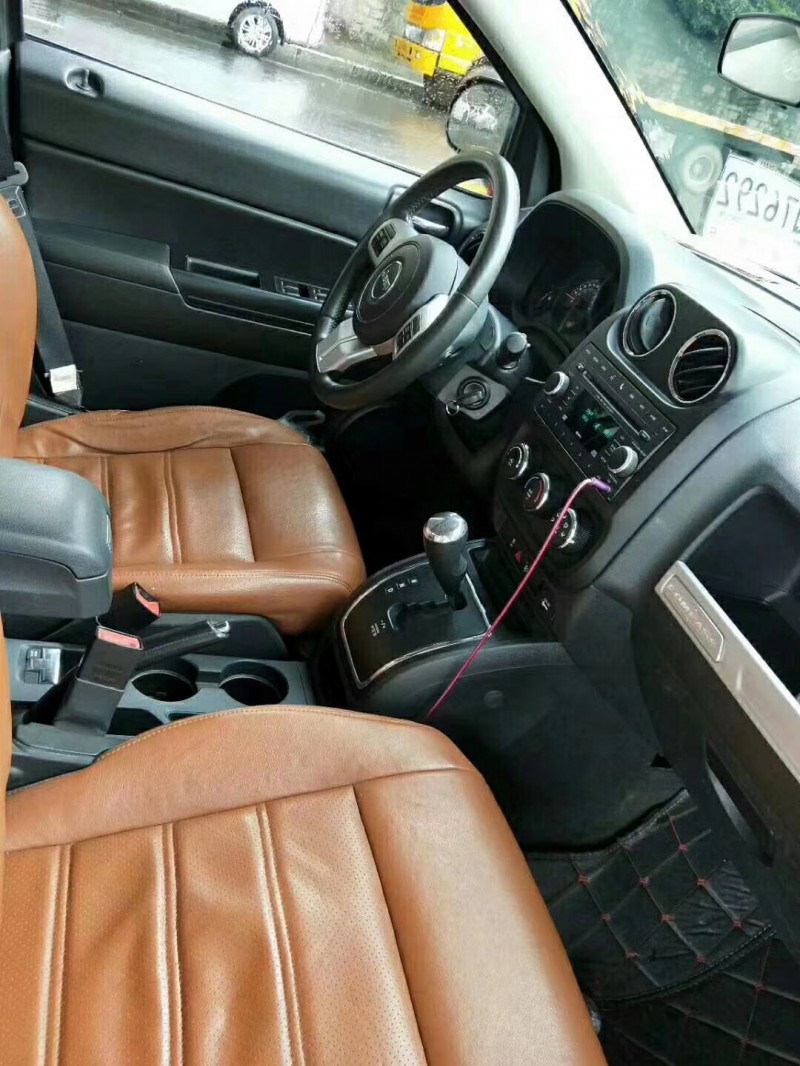 13年Jeep指南者