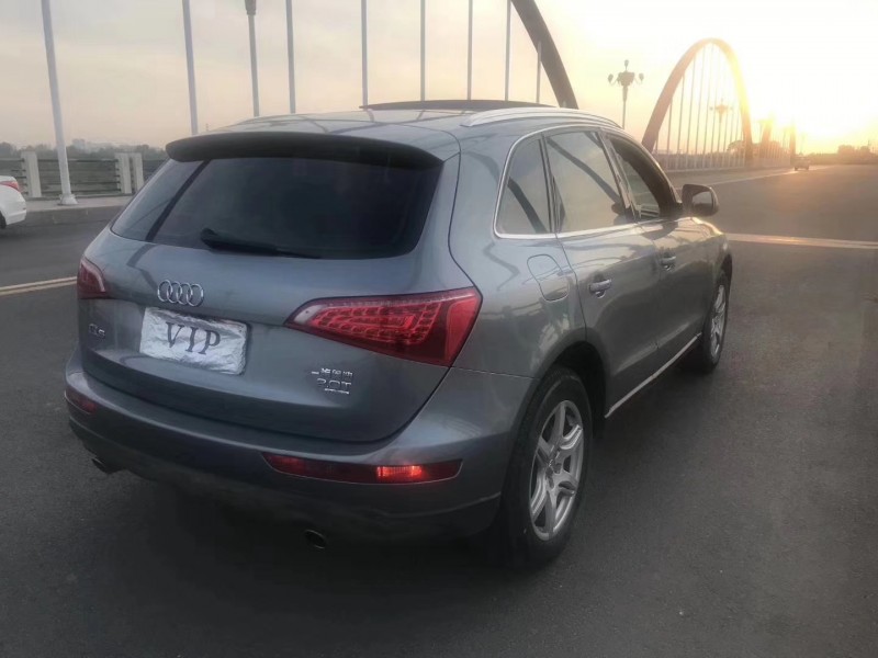 10年奥迪Q5