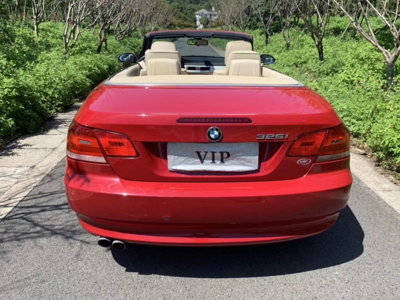 09年宝马3系