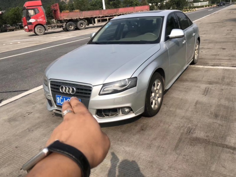 11年奥迪A4L