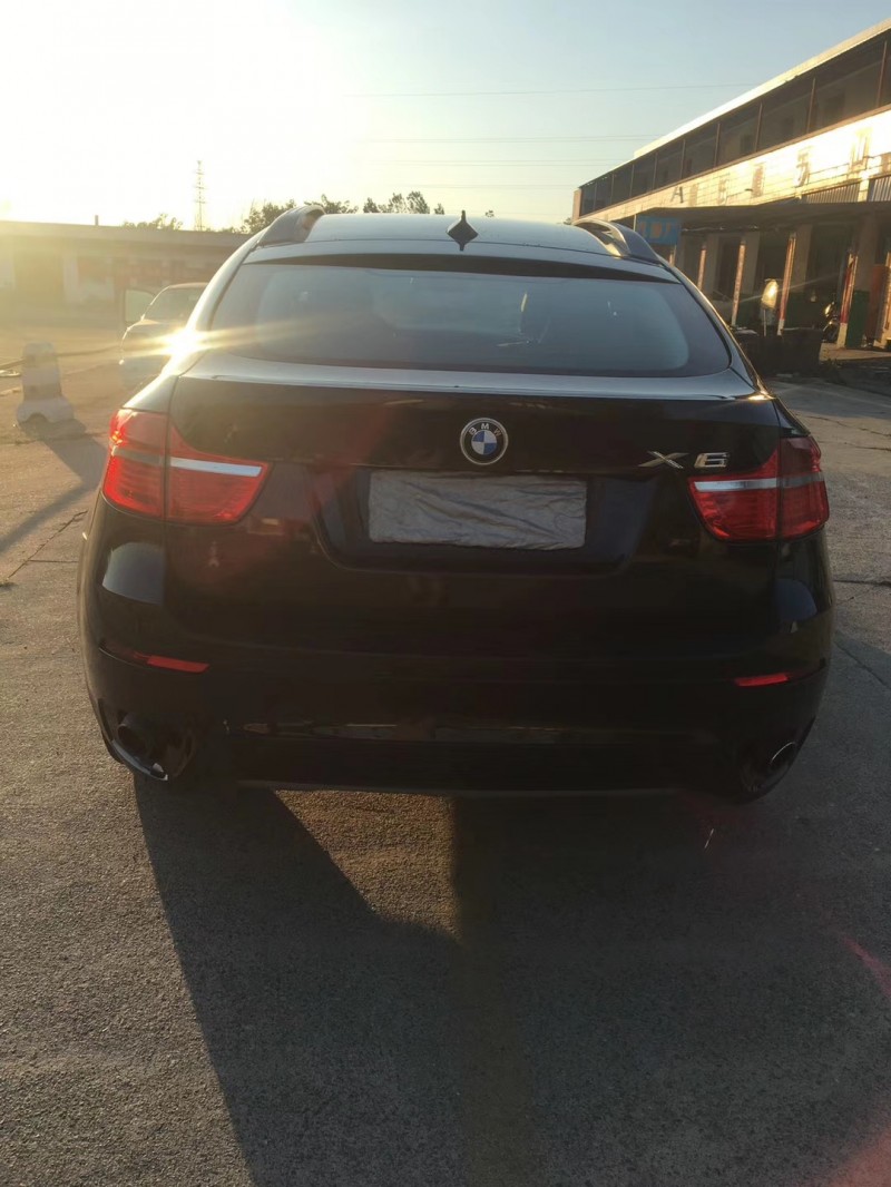 11年宝马X6