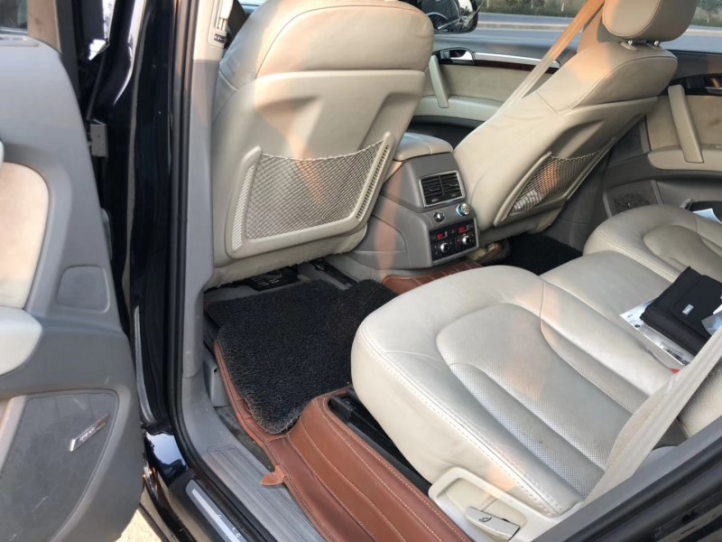 12年奥迪Q7