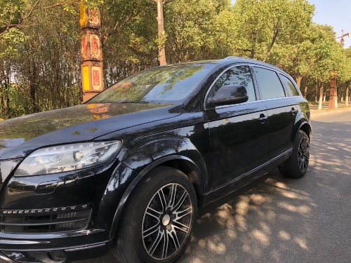 12年奥迪Q7