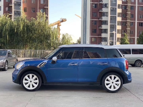 13年宝马MINI