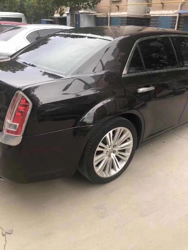 13年克莱斯勒300C
