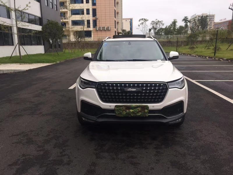 17年众泰T700
