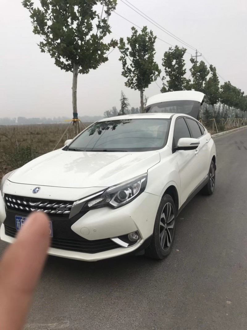 17年启辰T90