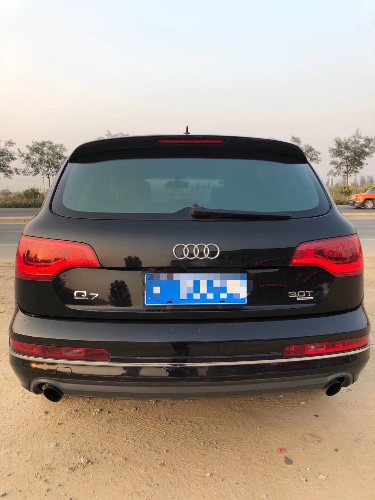 12年奥迪Q7
