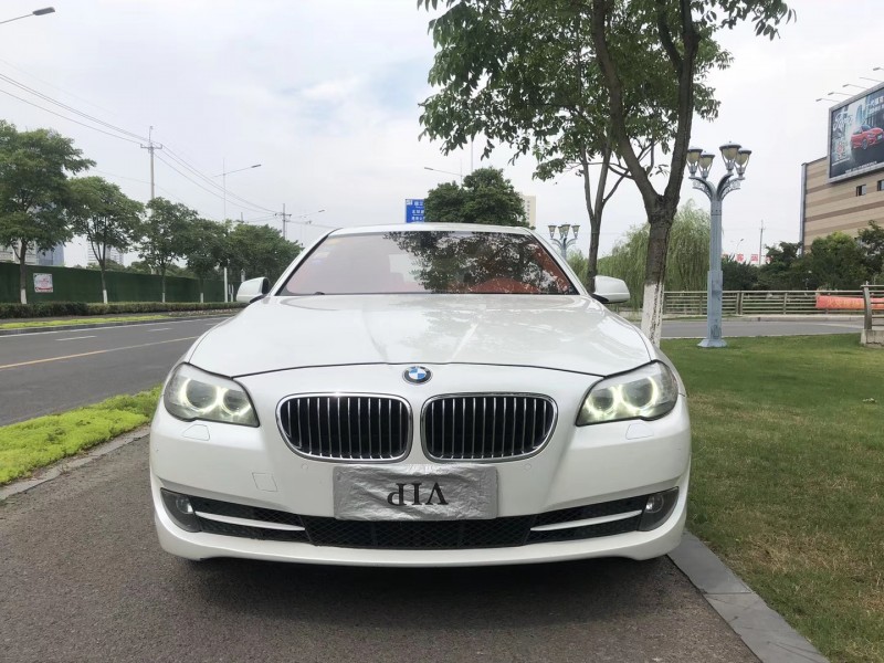 11年宝马5系
