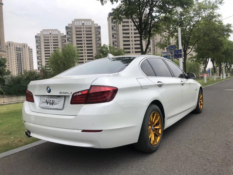 11年宝马5系