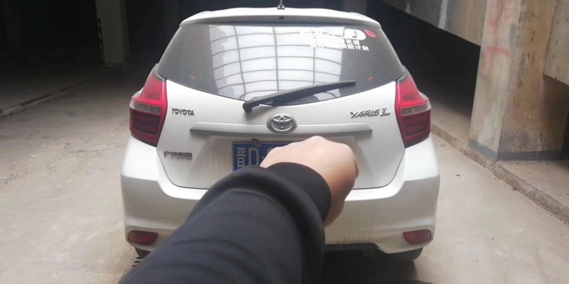 17年丰田YARiS L 致炫