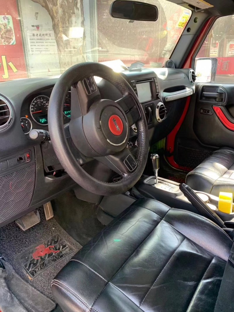 12年Jeep牧马人
