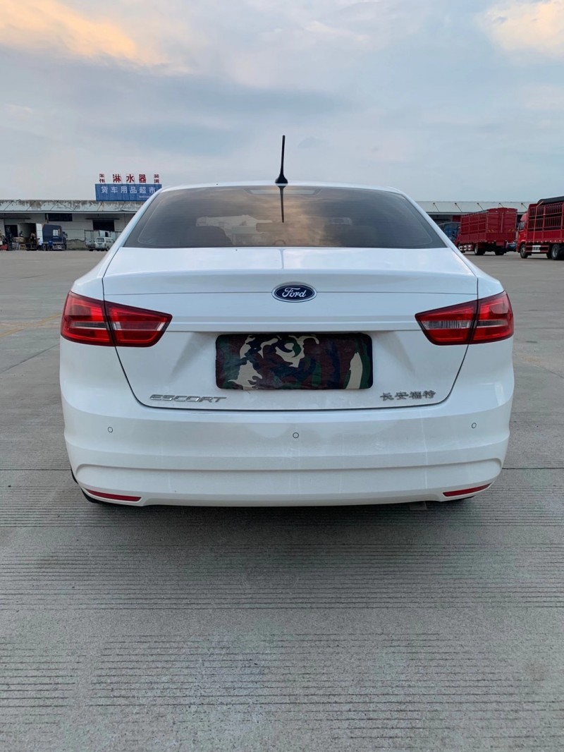 18年福特福睿斯 [过期]