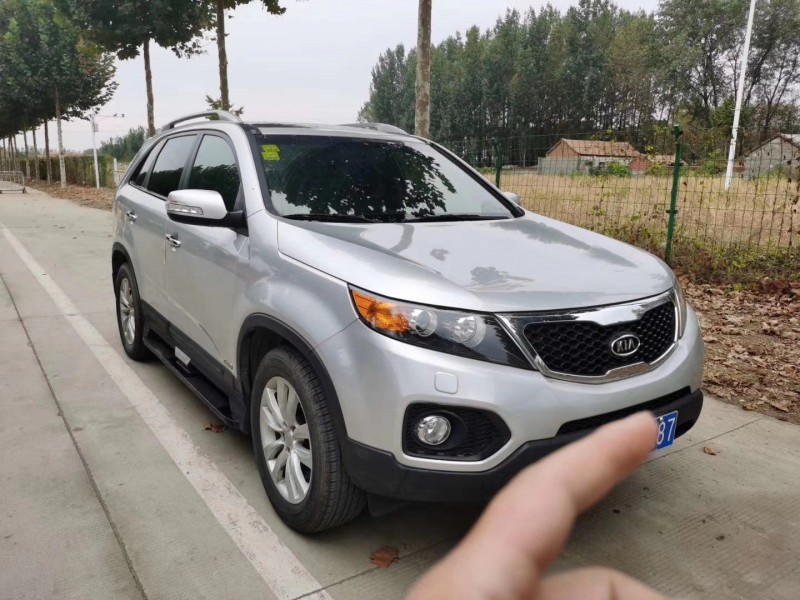 10年起亚索兰托 [过期]