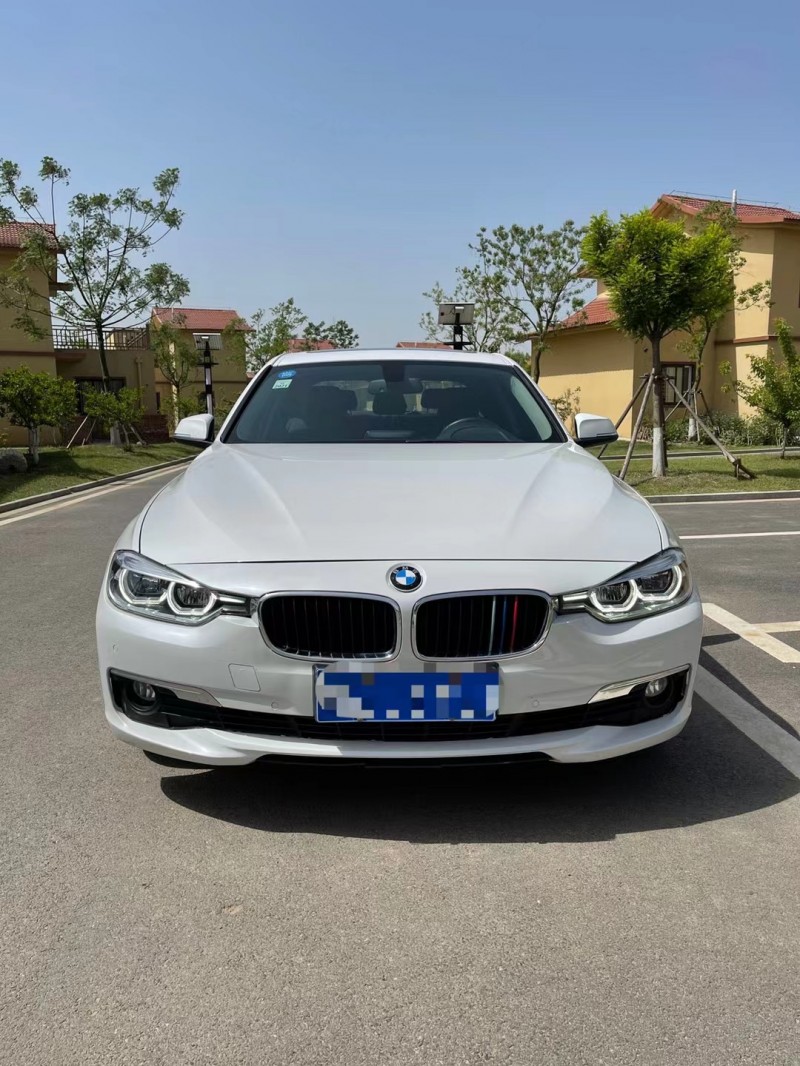 17年宝马3系 3系 宝马 抵押车出售网 正规抵押车出售网专注抵押车买卖交易信息服务平台