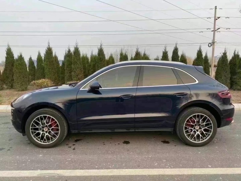 18年保时捷Macan