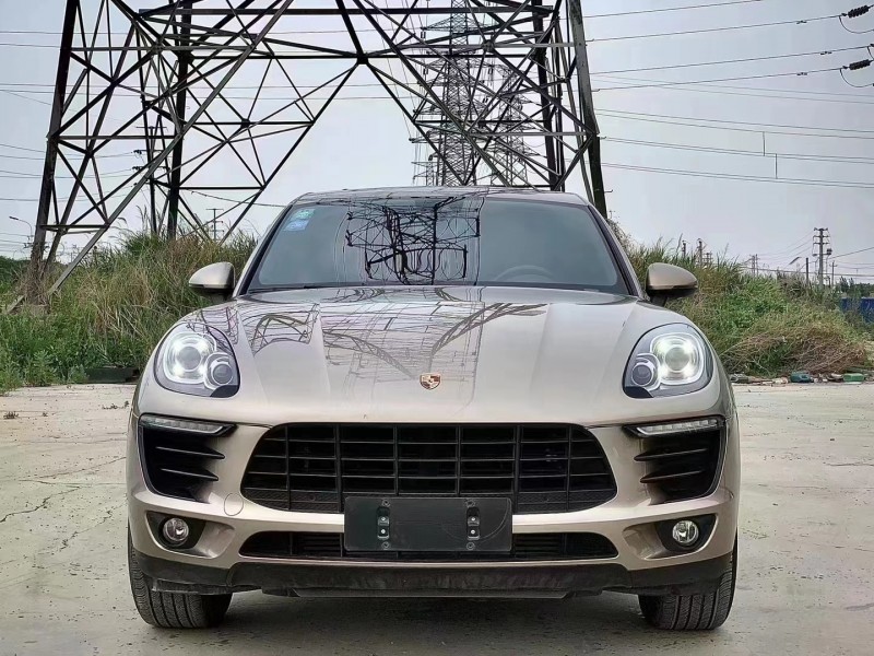 17年保时捷Macan