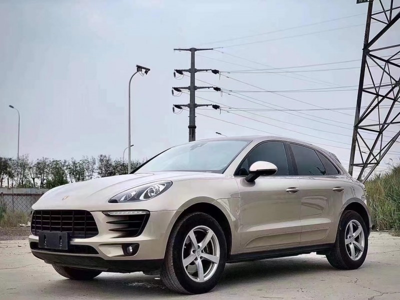 17年保时捷Macan