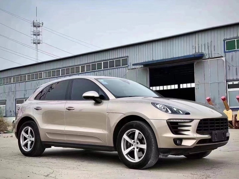 17年保时捷Macan