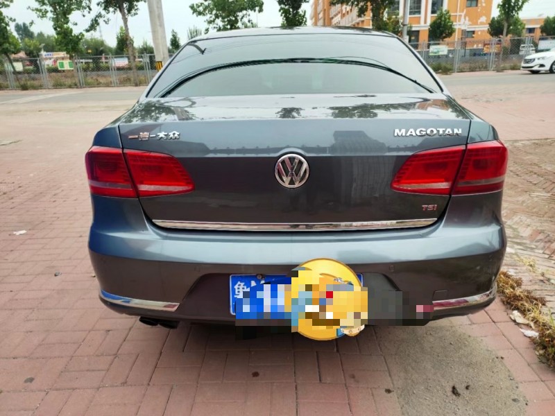 12年大众迈腾