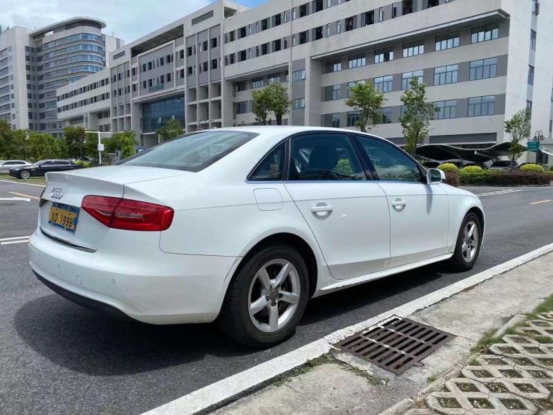 16年奥迪A4L