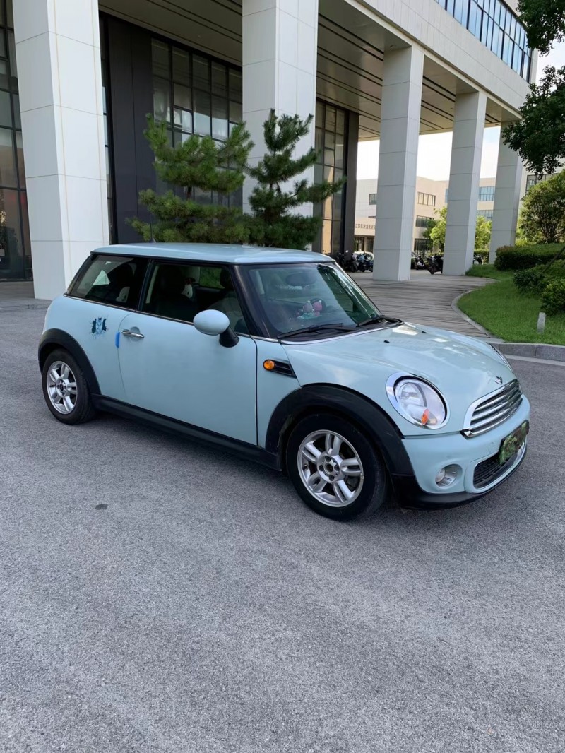 12年宝马MINI