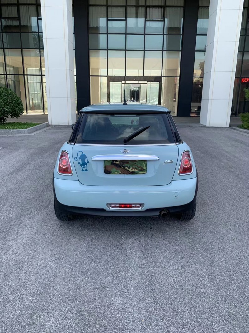 12年宝马MINI
