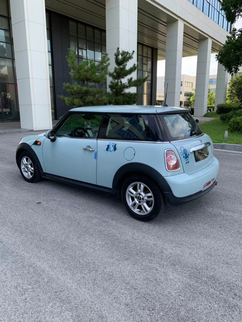 12年宝马MINI