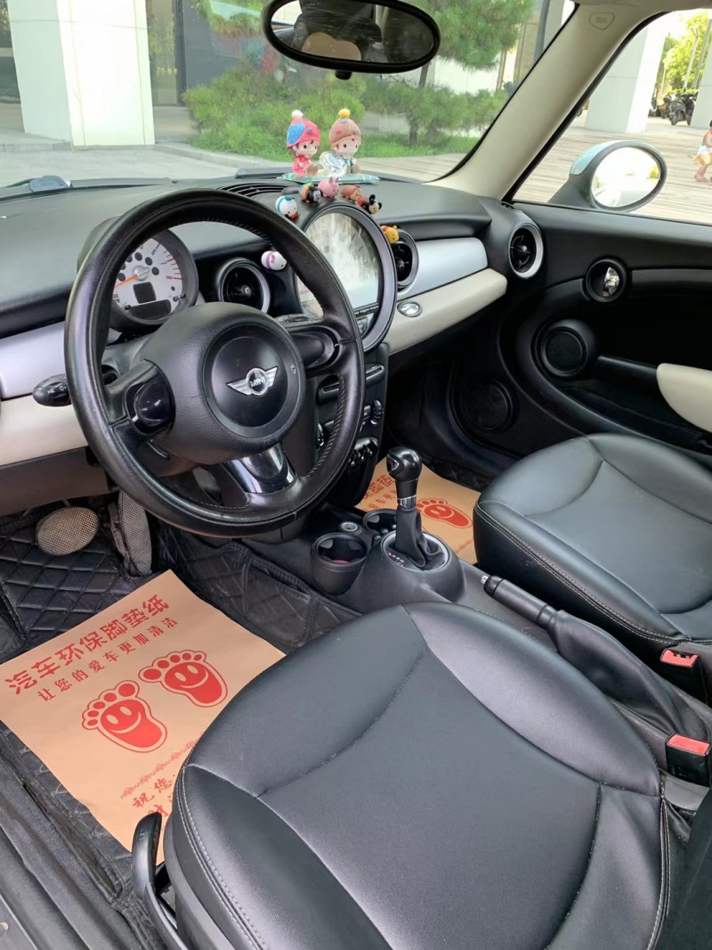 12年宝马MINI