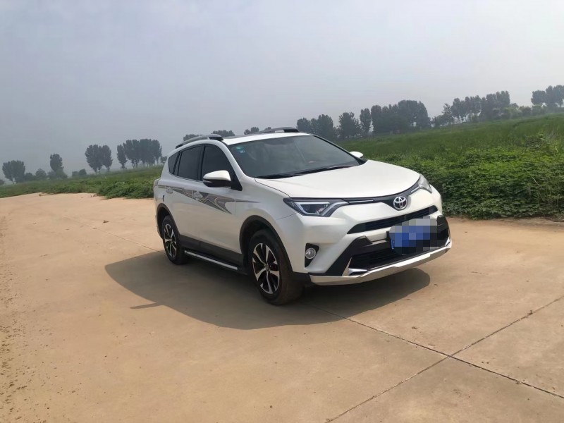 18年丰田RAV4