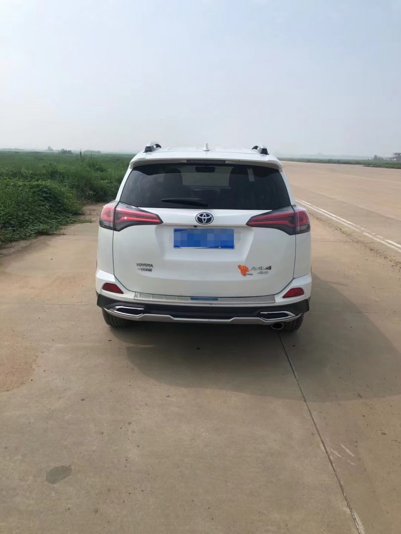 18年丰田RAV4