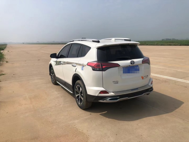 18年丰田RAV4