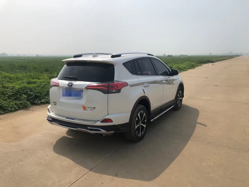 18年丰田RAV4