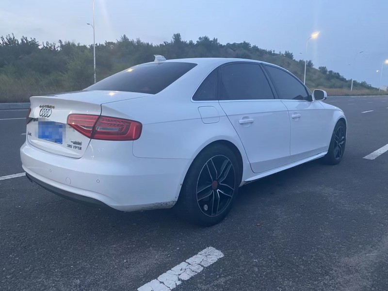 13年奥迪A4L
