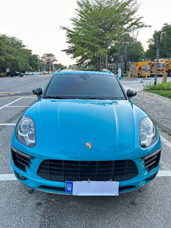 17年广州保时捷Macan