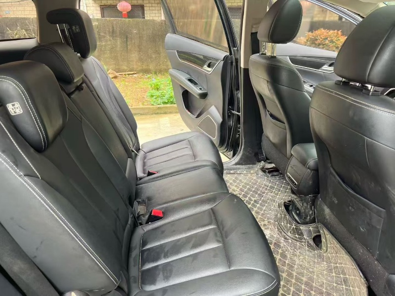 19年襄阳比亚迪宋MAX