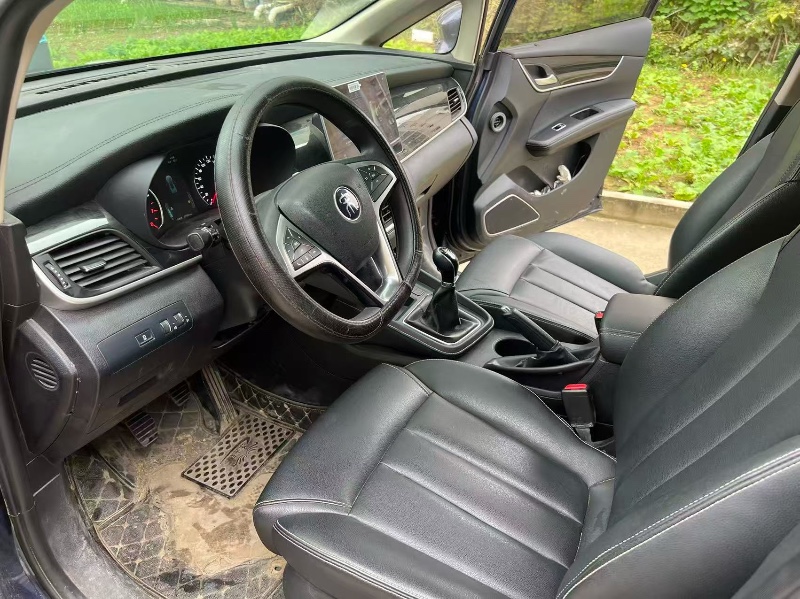 19年襄阳比亚迪宋MAX