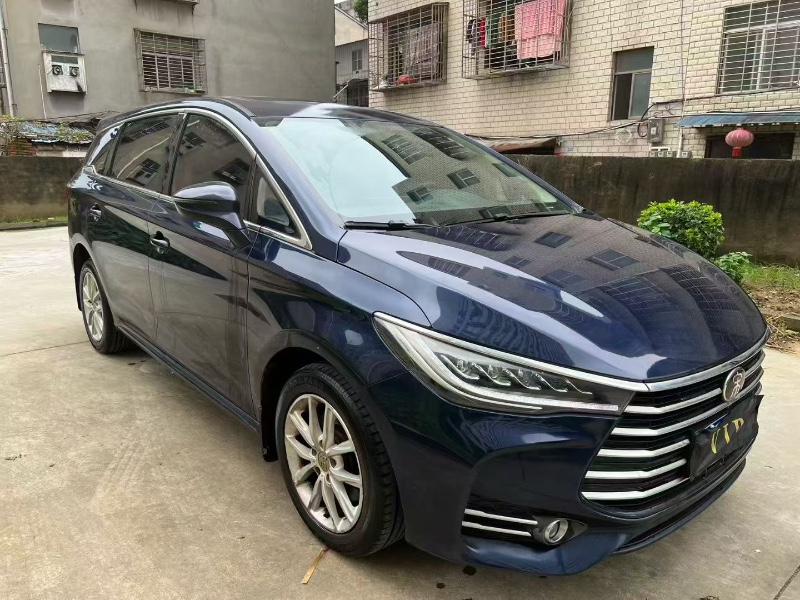 19年襄阳比亚迪宋MAX