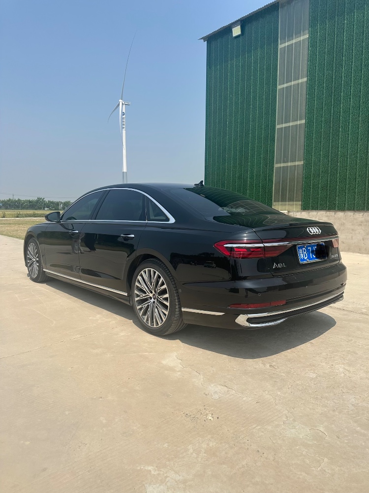 24年开封奥迪A8L